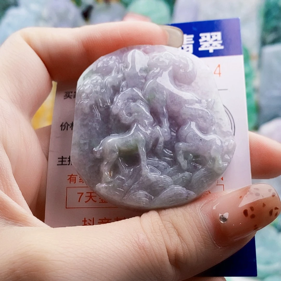 吊坠(不含链)未镶嵌翡翠