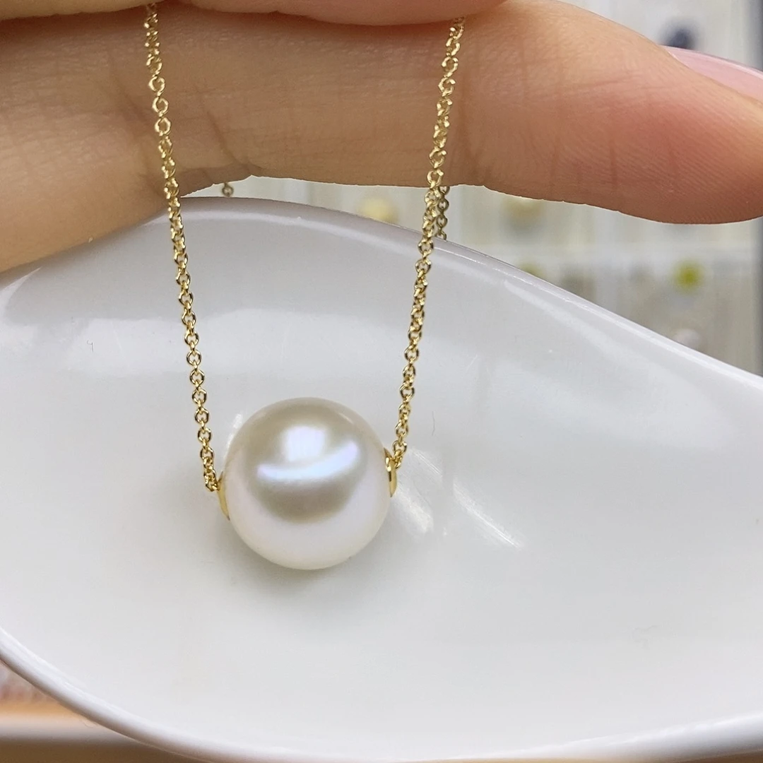 18K金镶嵌吊坠(赠链)淡水珍珠