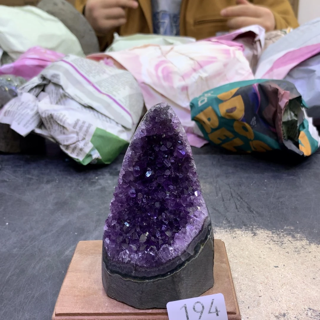 水晶摆件未镶嵌紫晶194
