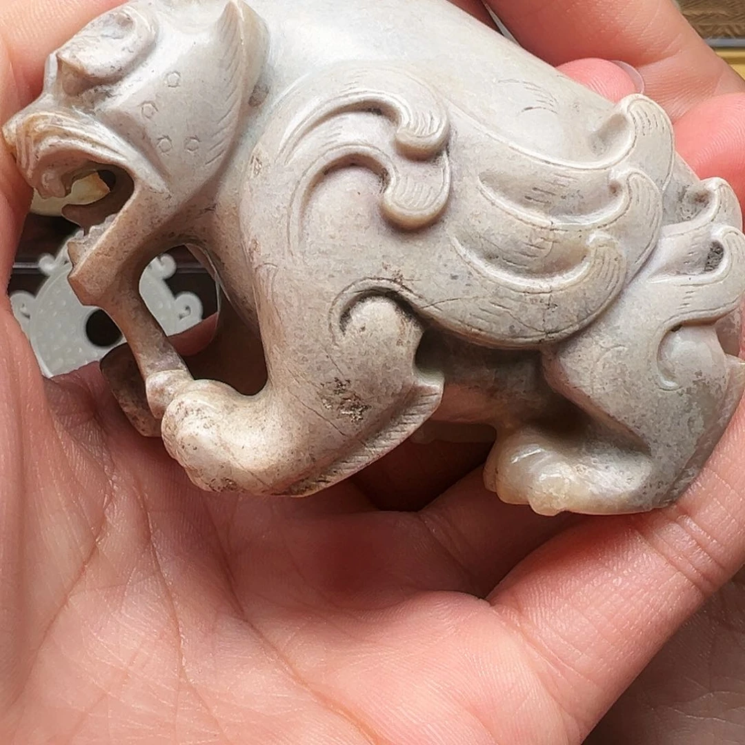 和田玉颈饰未镶嵌心**曦