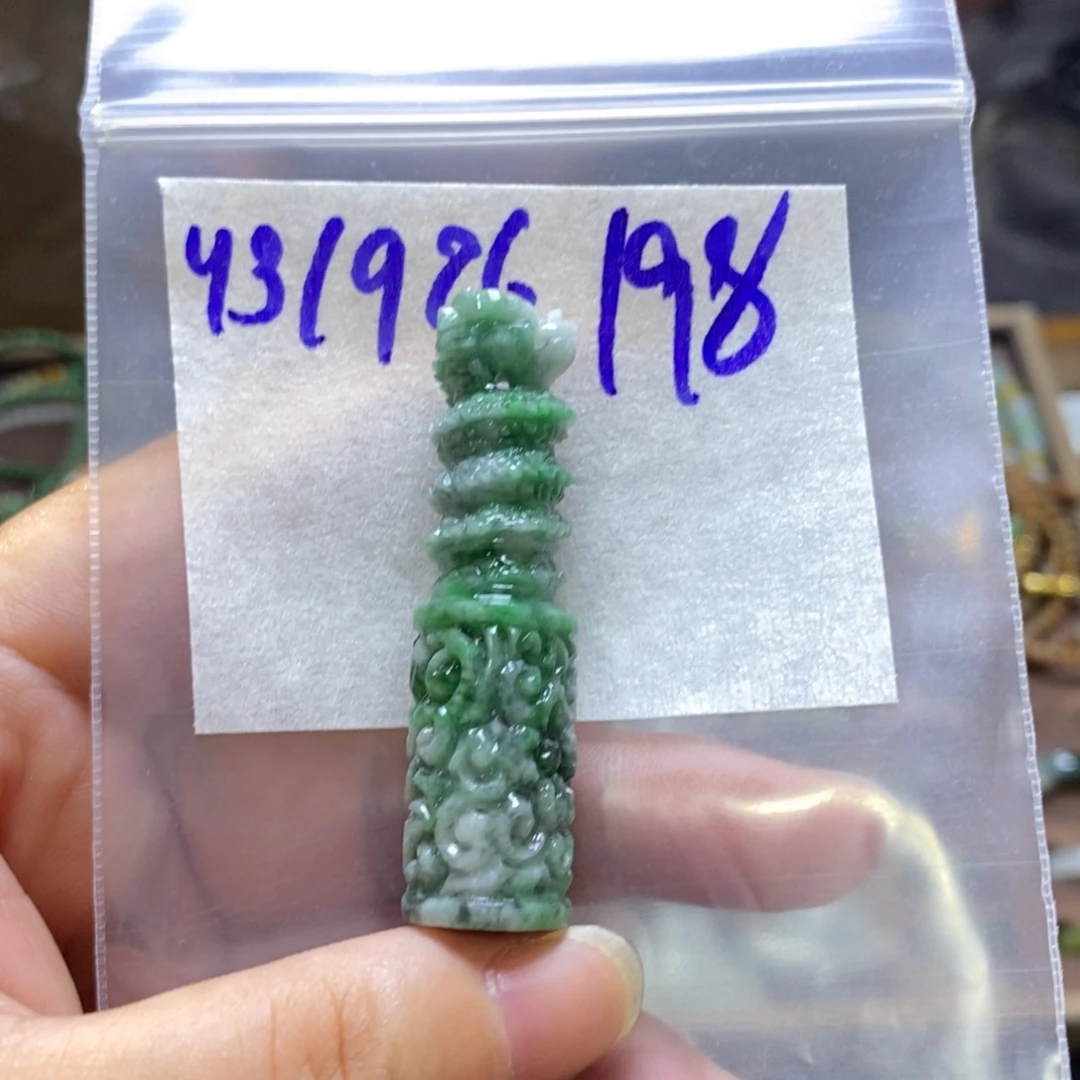 未镶嵌定制翡翠翡翠
