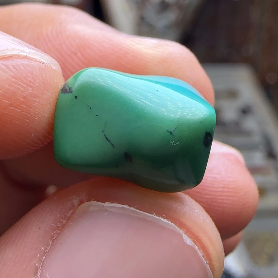 无非金属figivjvjvjvjjvvj