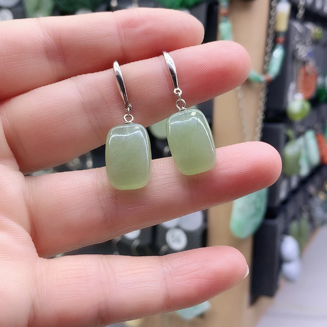 和田玉银S925镶嵌耳饰