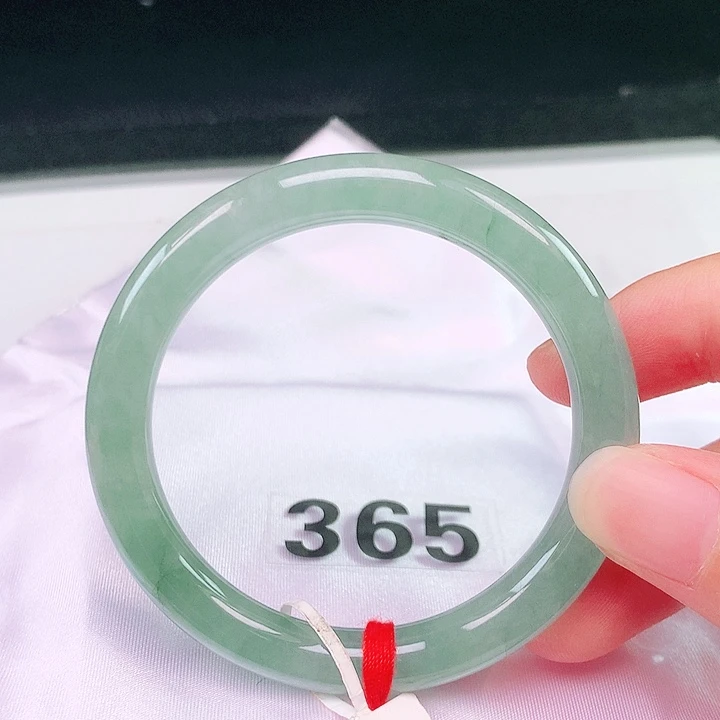 翡翠未镶嵌手镯翡翠手镯