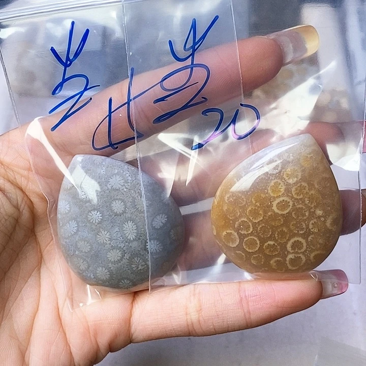 硅化玉颈饰合金当***袭