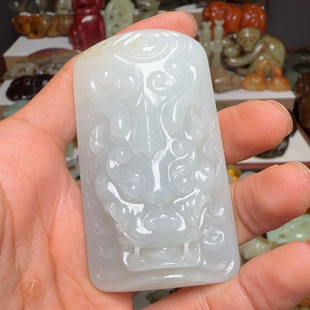 李***)和田玉未镶嵌挂件