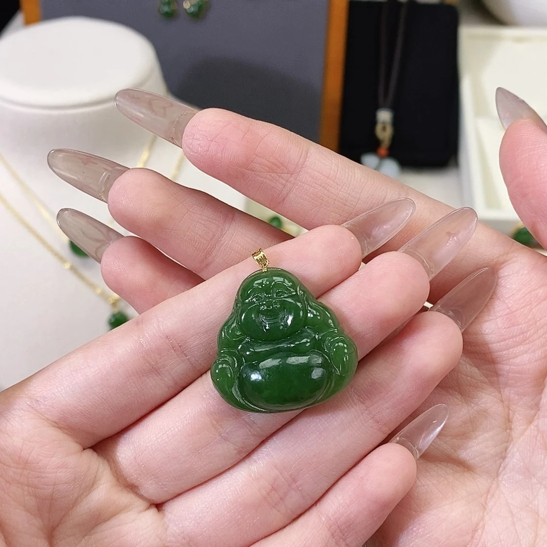 和田玉18K金镶嵌颈饰