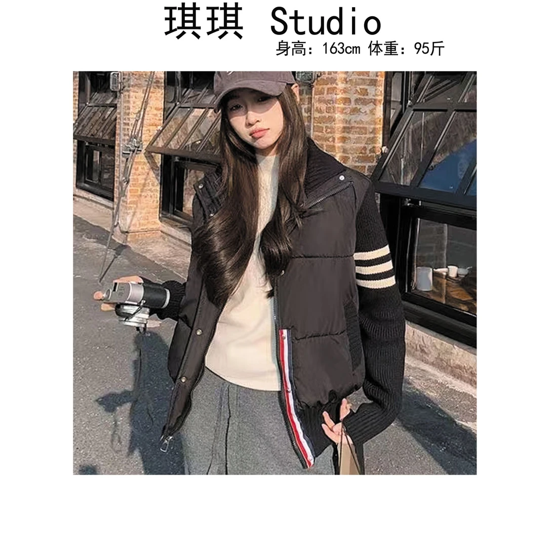 《琪琪家》冬季新款气质时尚拼接针织袖杠拼色减龄百搭羽绒外套-3