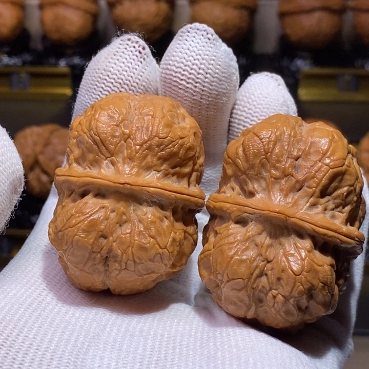 文玩核桃把件方头金砖45尺