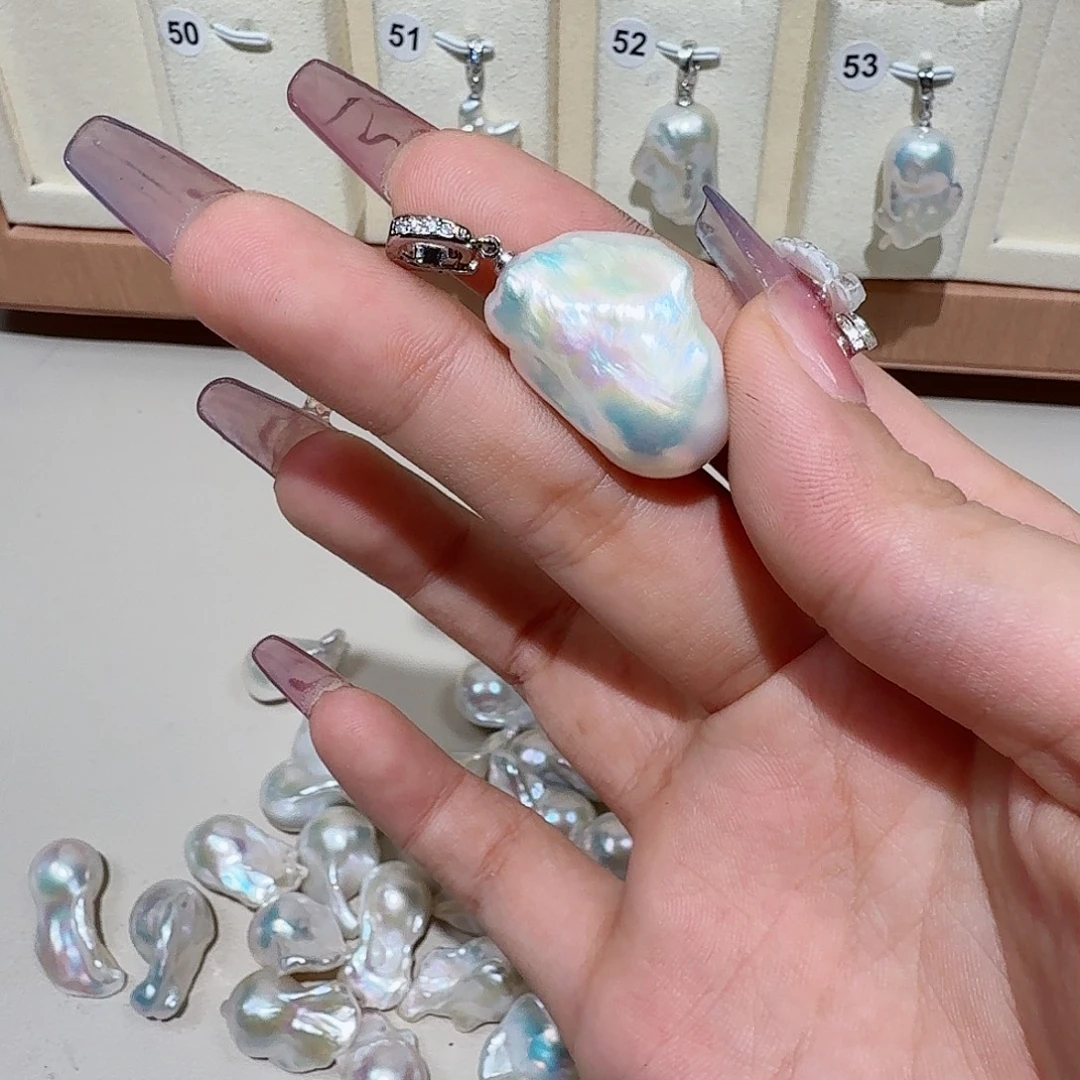 真****颈饰合金淡水珍珠