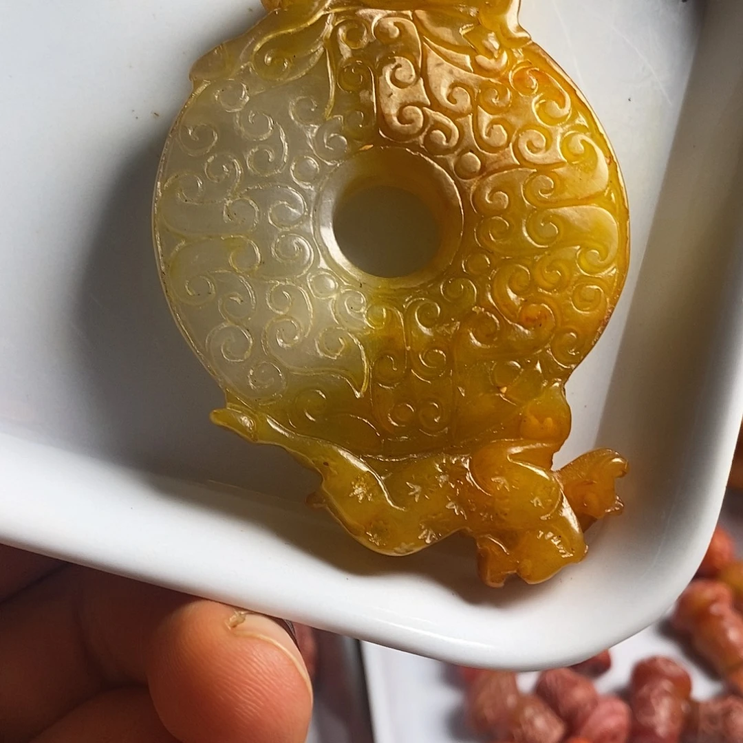 岫岩老玉（透闪石质玉）未镶嵌挂件