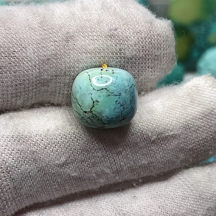 未镶嵌绿松石天然原矿 带武汉地大证书