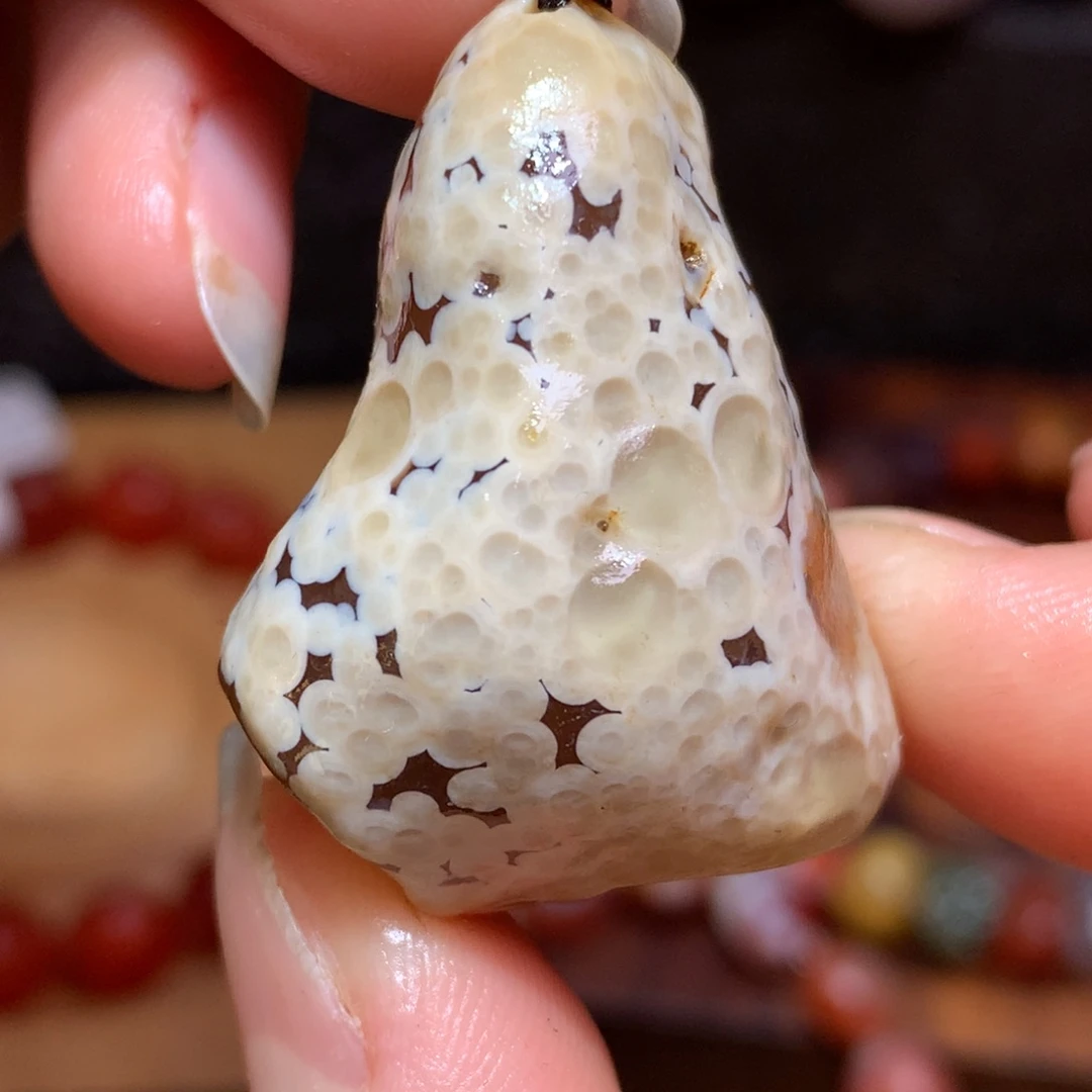 未镶嵌玛瑙/玉髓珠宝半成品