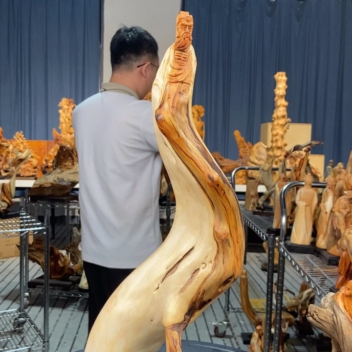 柏木（崖柏）随型摆件