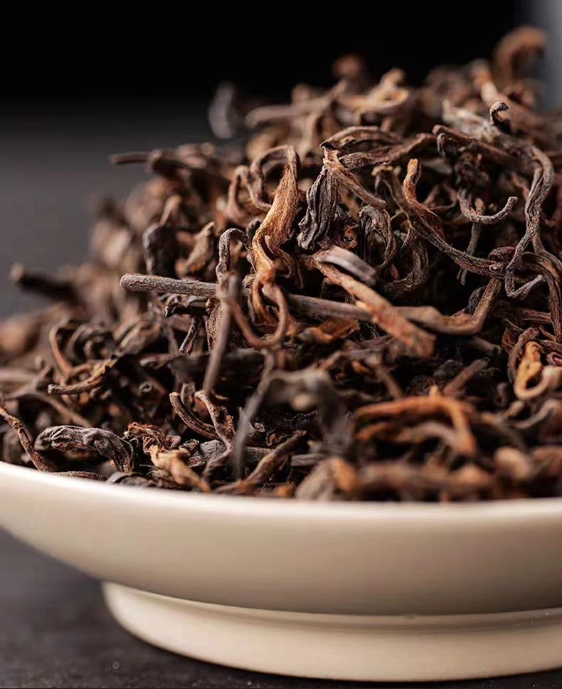 云南普洱茶景迈大树传统发酵