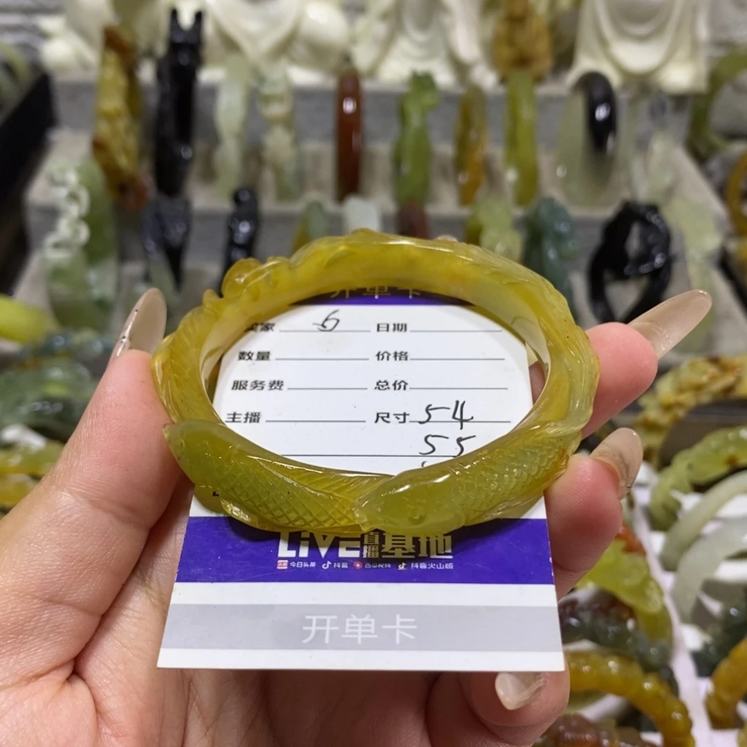 【闪购商品】未镶嵌蛇纹石玉手镯
