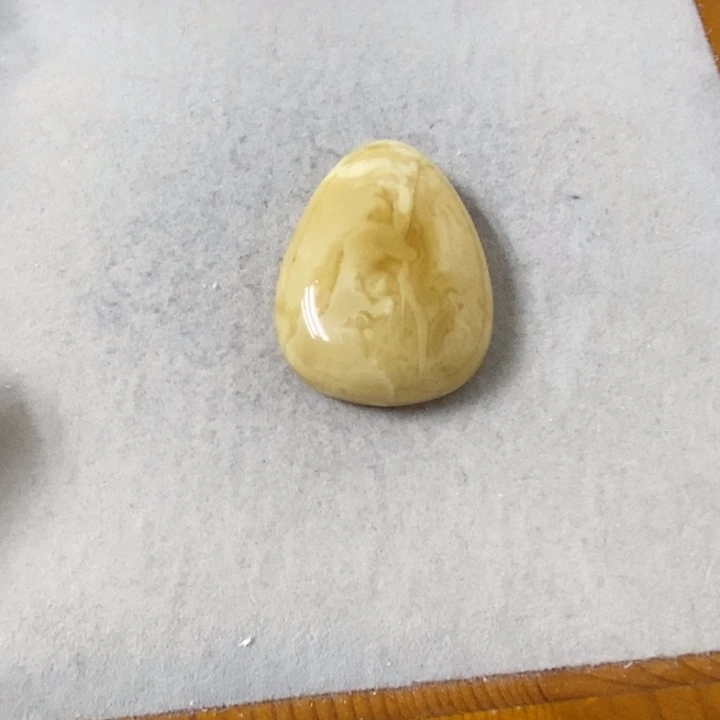 蜜蜡裸石未镶嵌吊坠