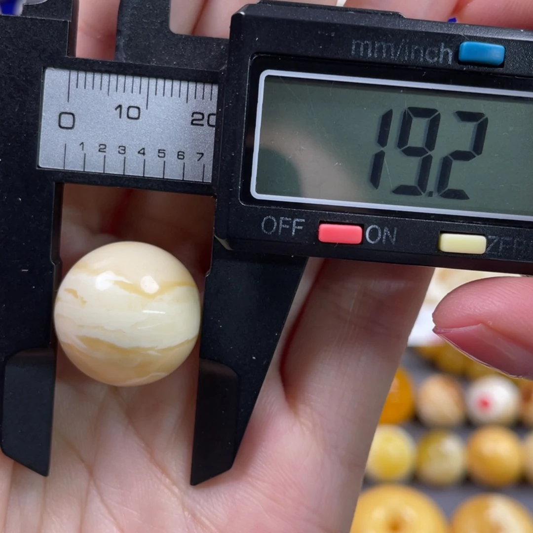 蜜蜡裸石未镶嵌琥珀蜜蜡