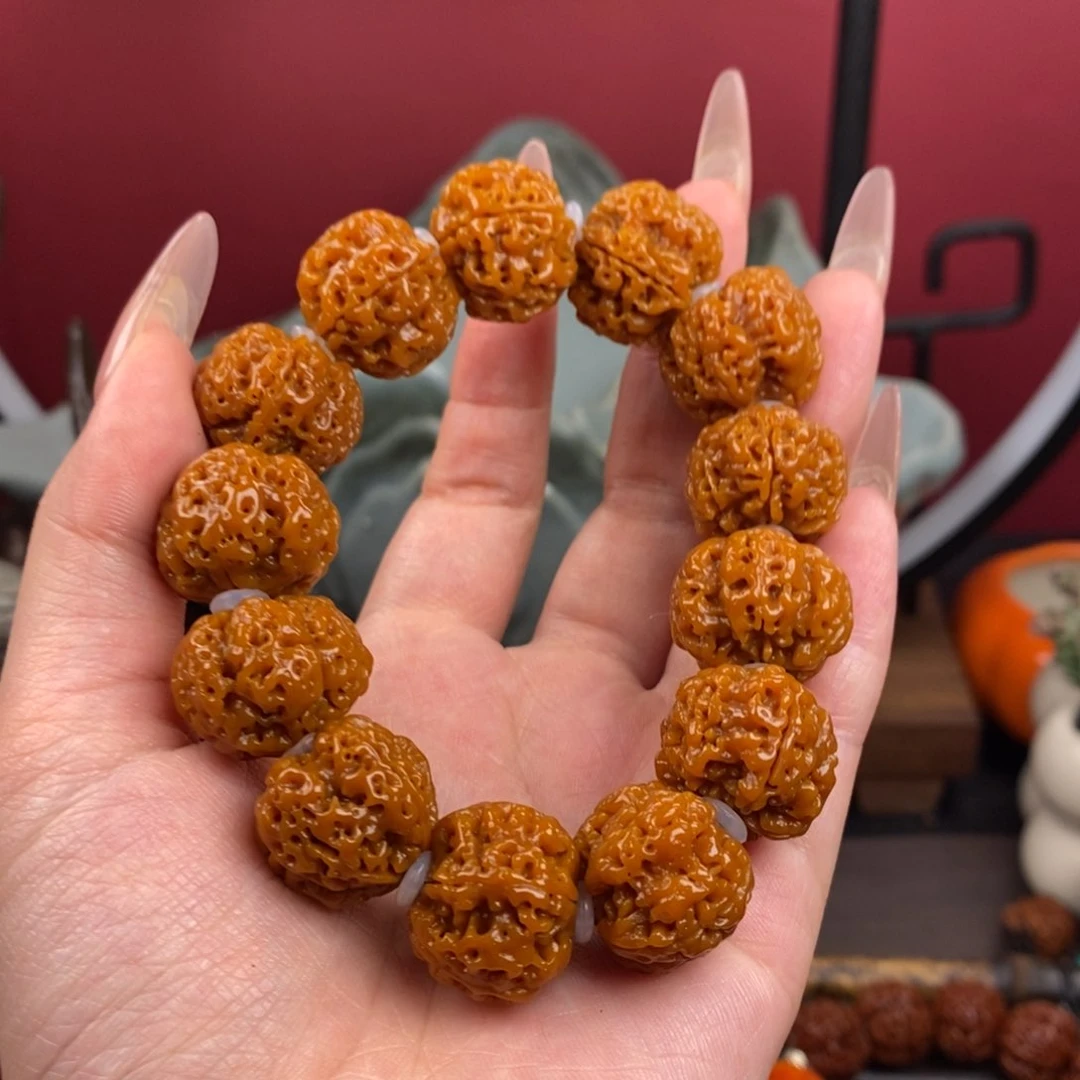 金刚菩提手串无尘。