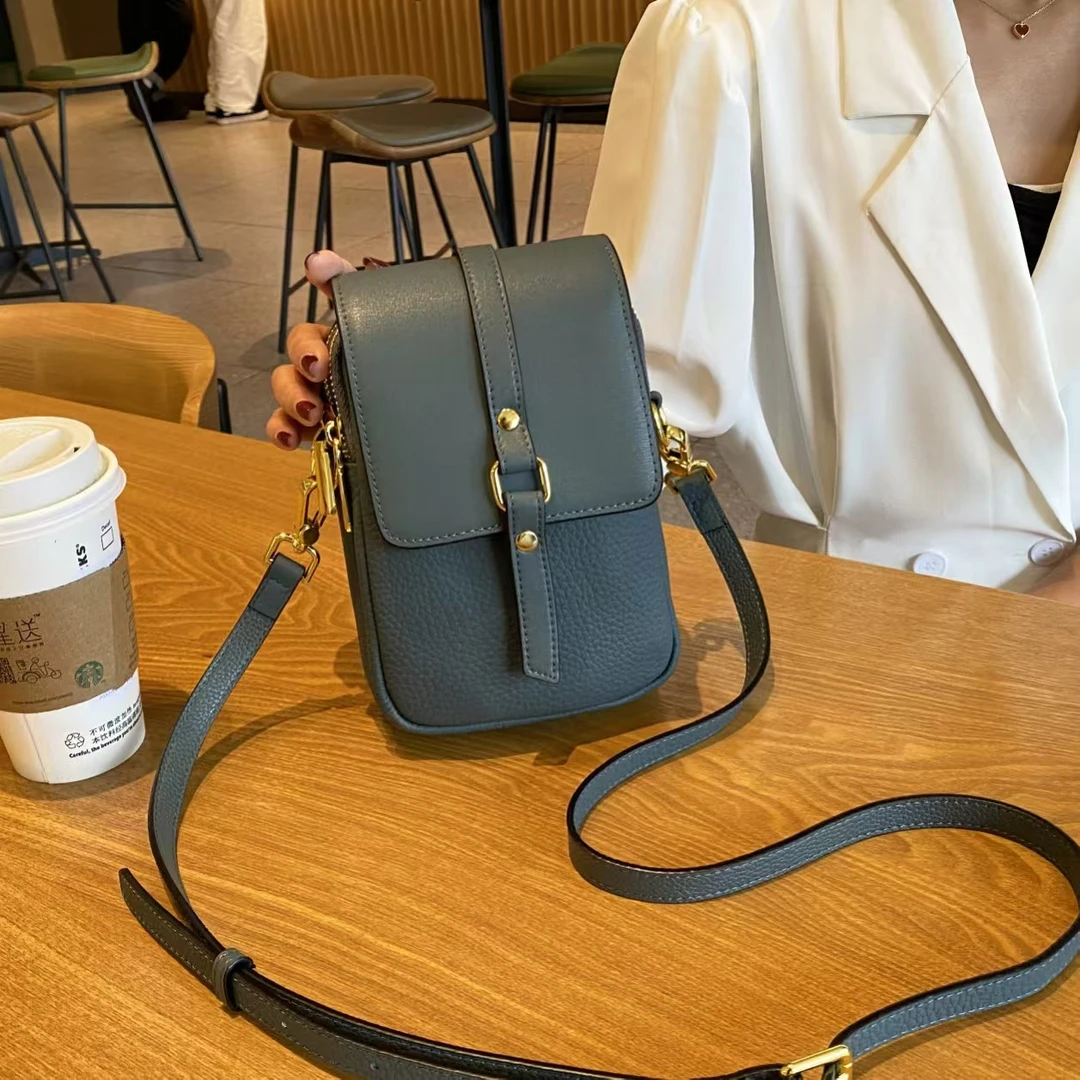 手机小挎包真皮2024潮女士小包包软皮手机包女斜挎高级感单肩包