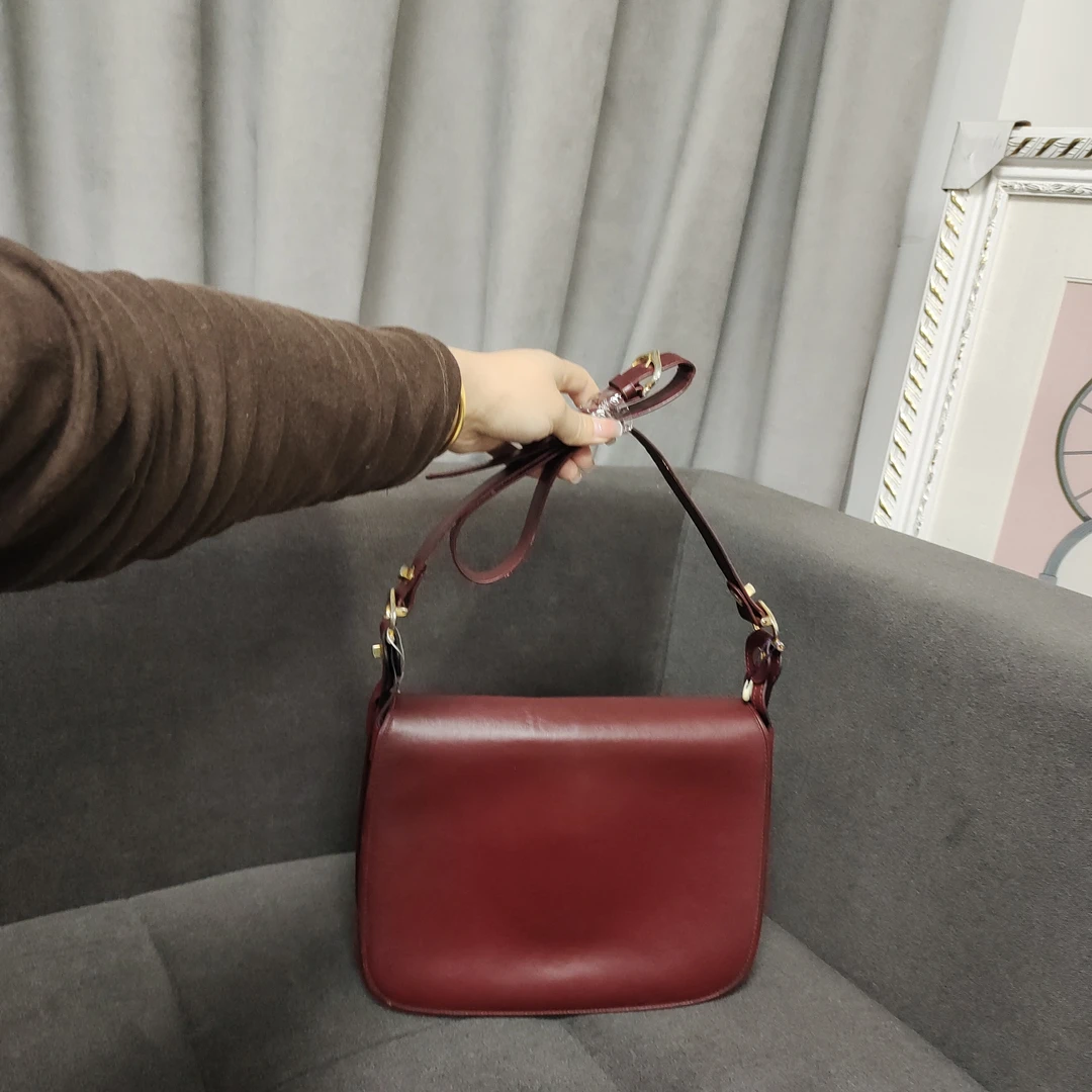 95新 Cartier/卡地亚 兔兔奢 G专属/卡地亚斜挎包/230205093