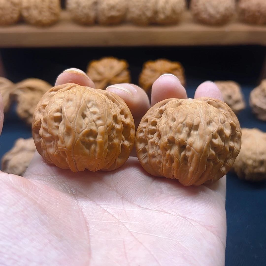 把件核桃山地磨盘42全品