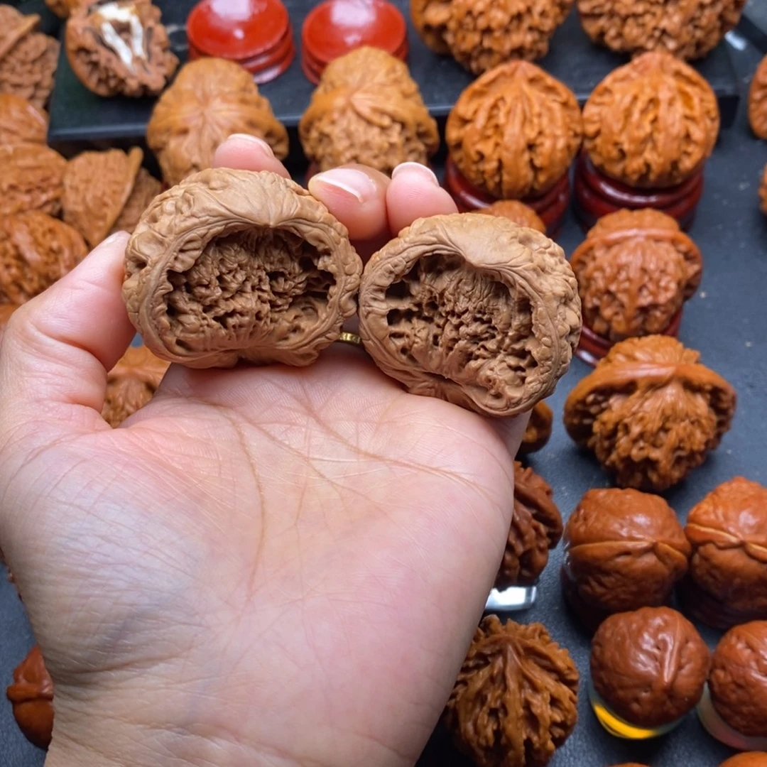 把件文玩核桃蛇头