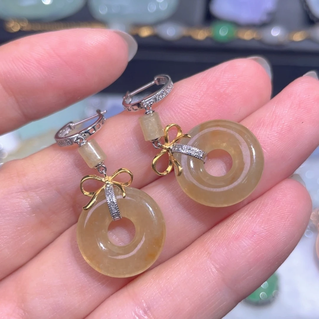 颈饰18K金镶嵌翡翠翡翠