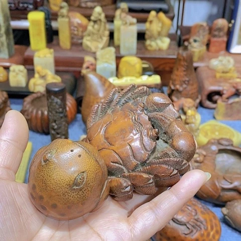 贡木木***火华彩木作摆件