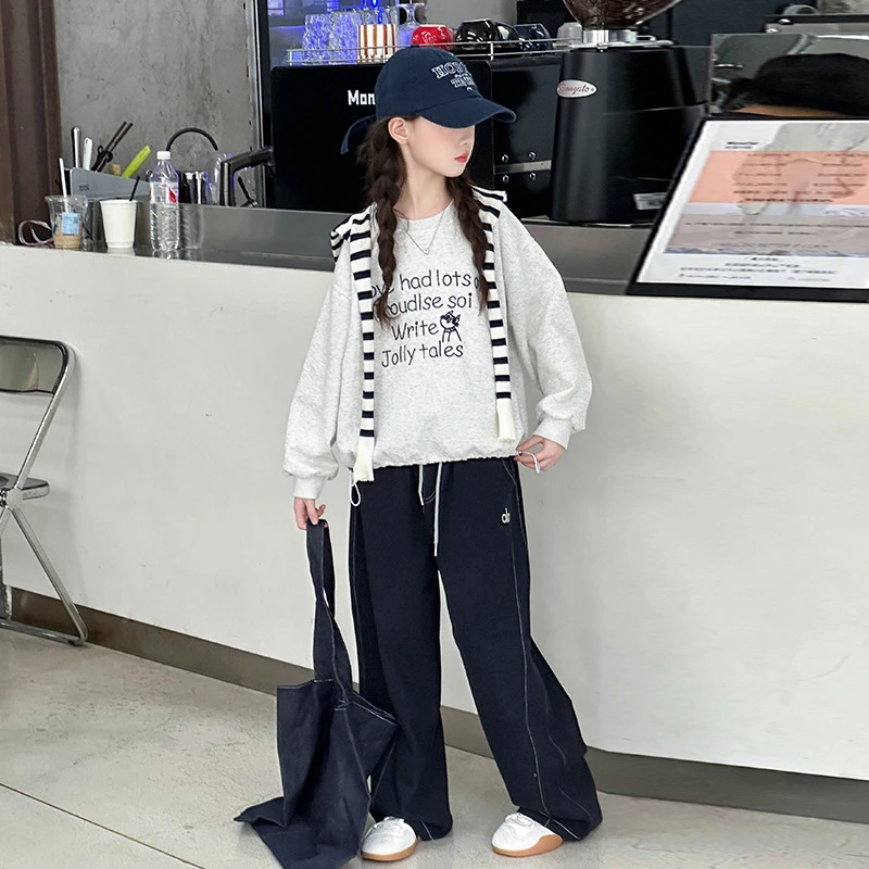 迷你巴拉宝宝女童套装2025秋季新款中大童洋气休闲刺绣披肩卫