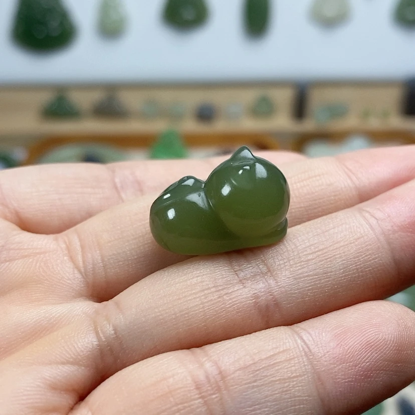 【闪购商品】颈饰未镶嵌和田玉
