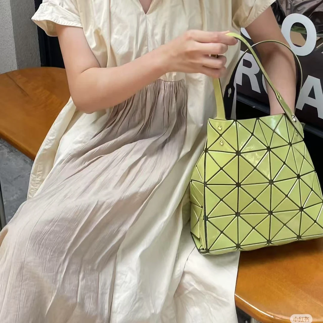 未使用 Issey Miyake/三宅一生 飞小雨Fisoy/ 青茉莉色钻石包