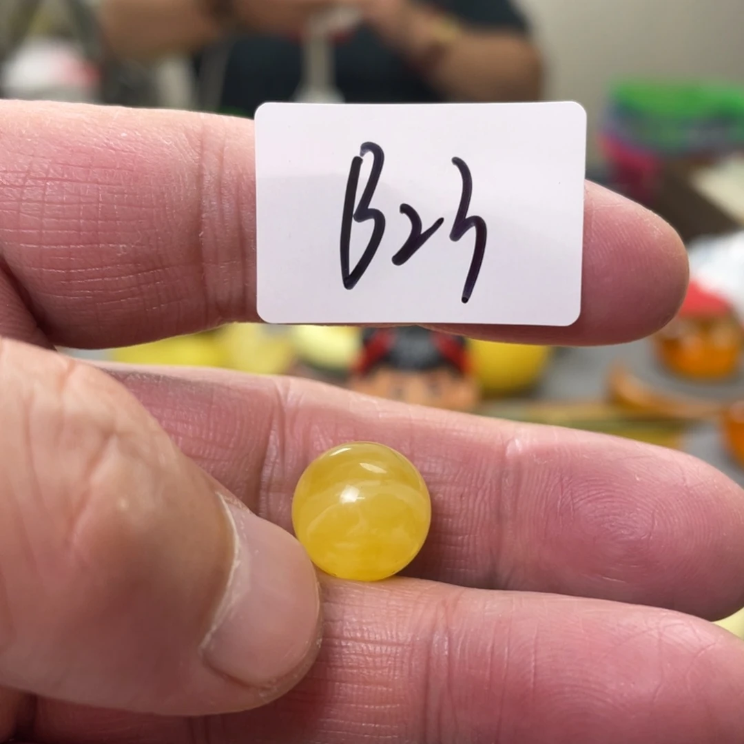 手链琥珀未镶嵌多样性发，发其中一件