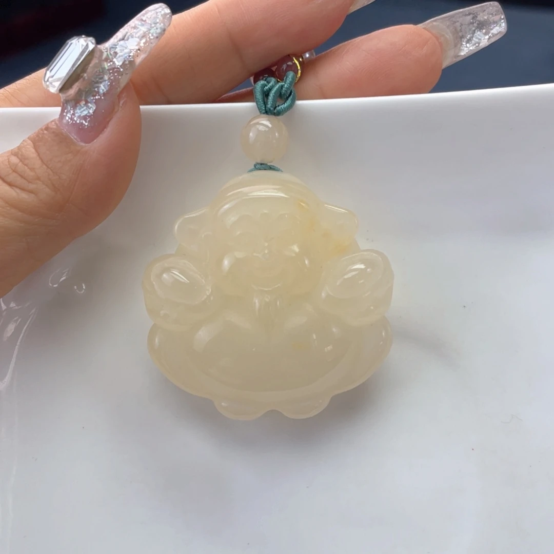 原***鱼石英质玉未镶嵌手镯