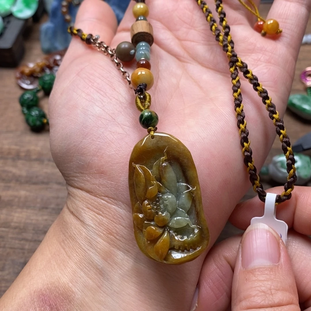 翡翠未镶嵌颈饰复古国风