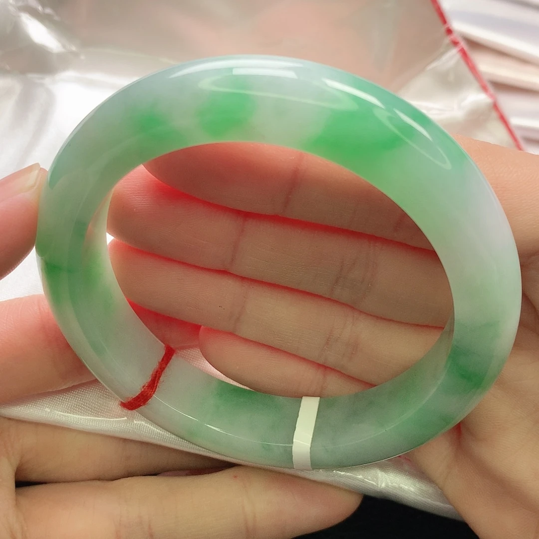 翡翠未镶嵌手镯缅甸5657