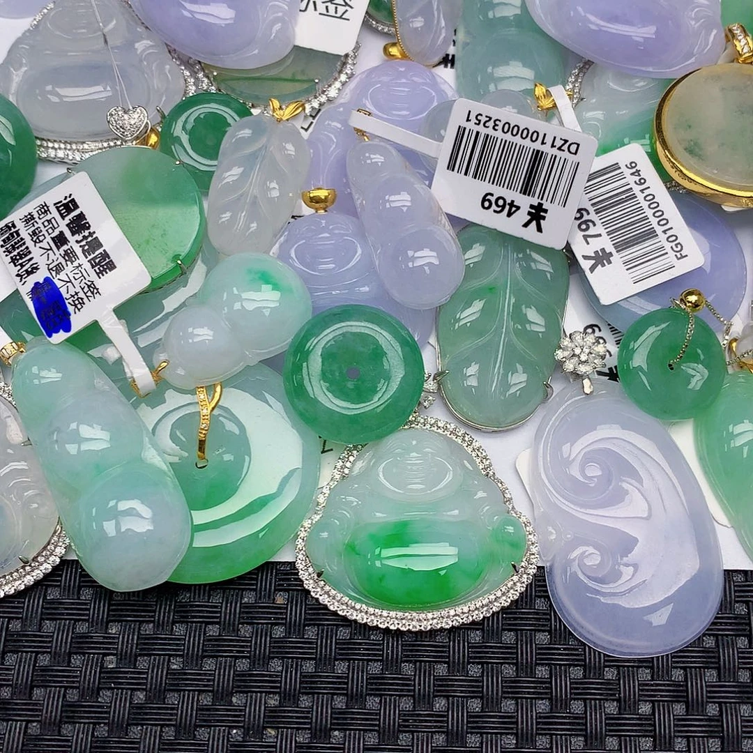 翡翠18K金镶嵌颈饰天然缅甸翡翠a货百元以上9元证书费自理