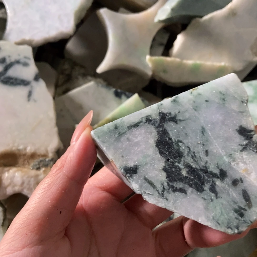 翡翠未镶嵌挂件天然翡翠