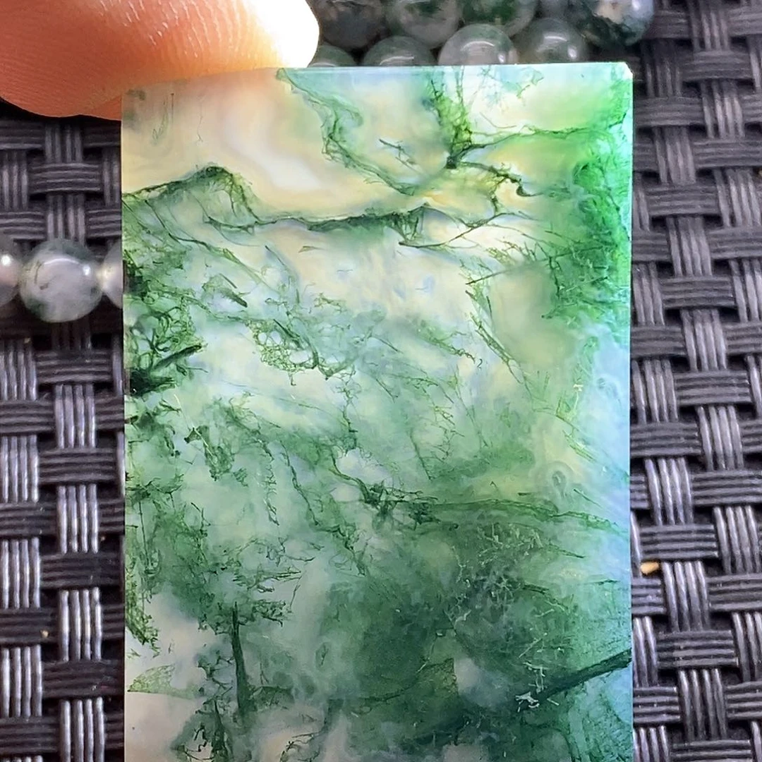 未镶嵌颈饰玛瑙/玉髓T*