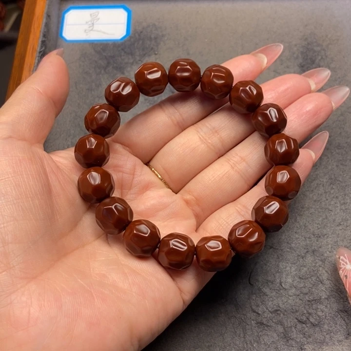 猴头核桃吊坠菩提