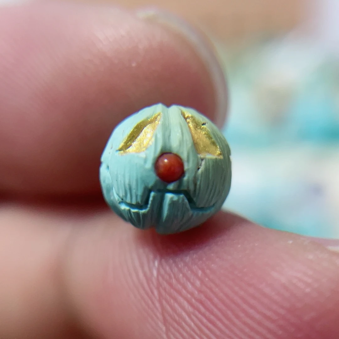 绿松石配饰未镶嵌