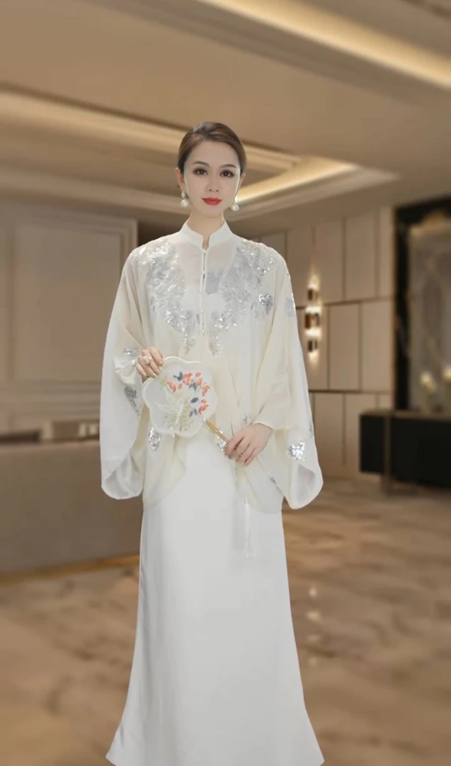 MissTuTu2025【国风系列】高级感知性优雅时尚圆领三件套