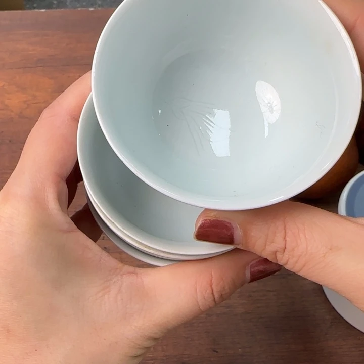 一个陶瓷物件哈哈哈哈