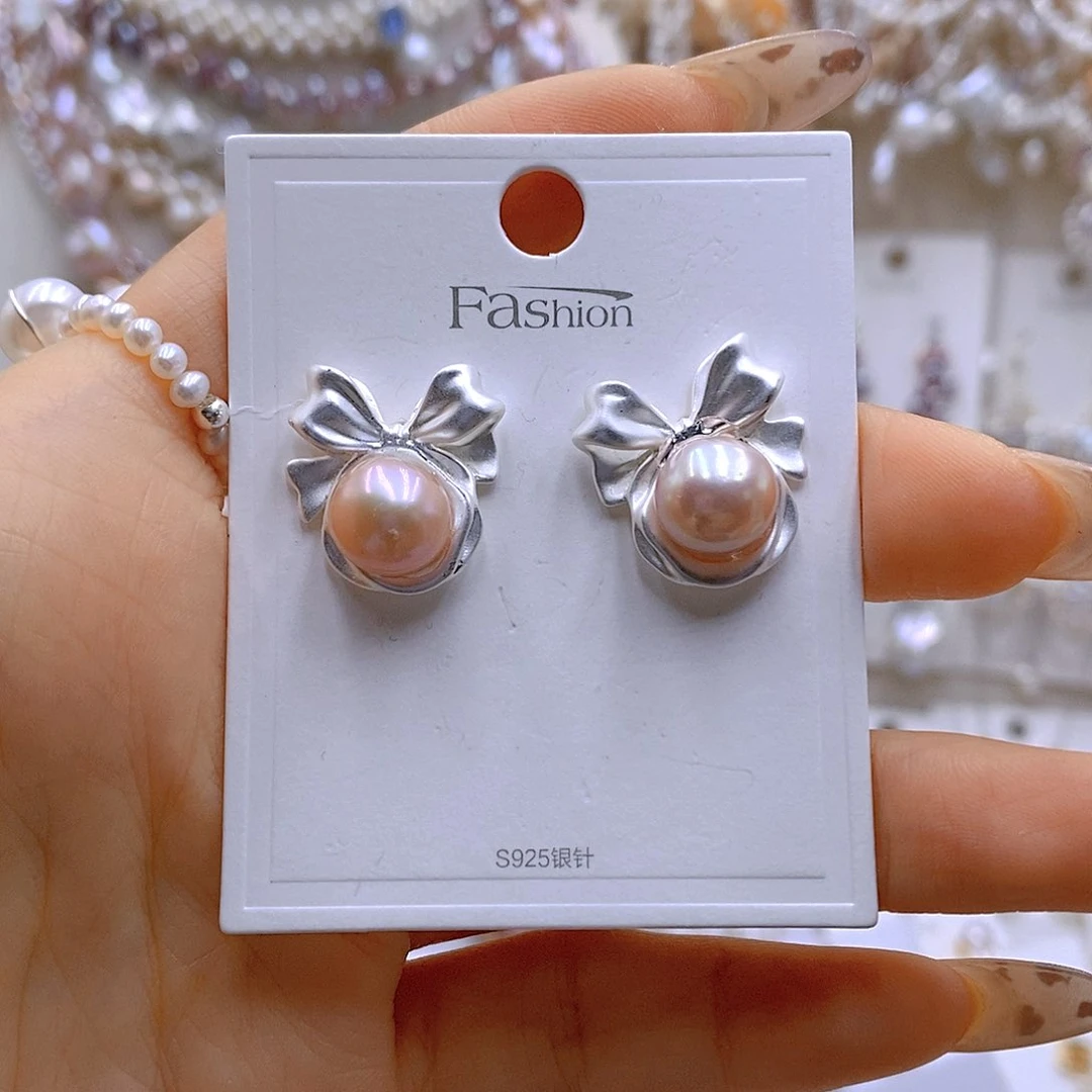 颈饰银S925镶嵌淡水珍珠