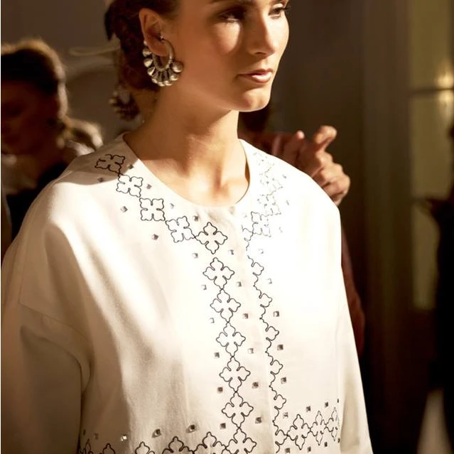 高级经典粉色衬衫