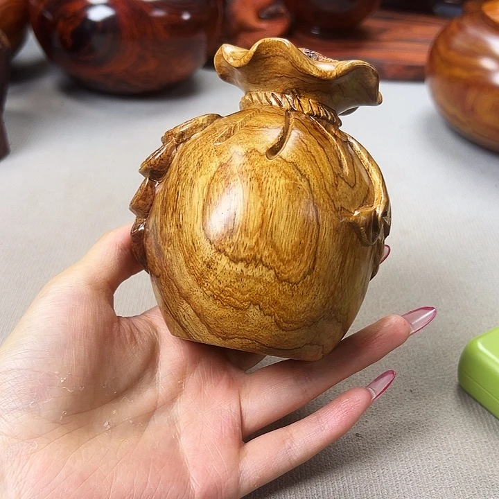 木质“****ψ越南黄花梨福袋一个