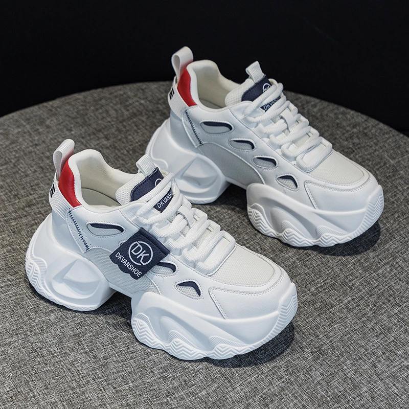 万达撤柜头层牛皮网面内增高老爹鞋女2025春夏厚底舒适运动休闲鞋