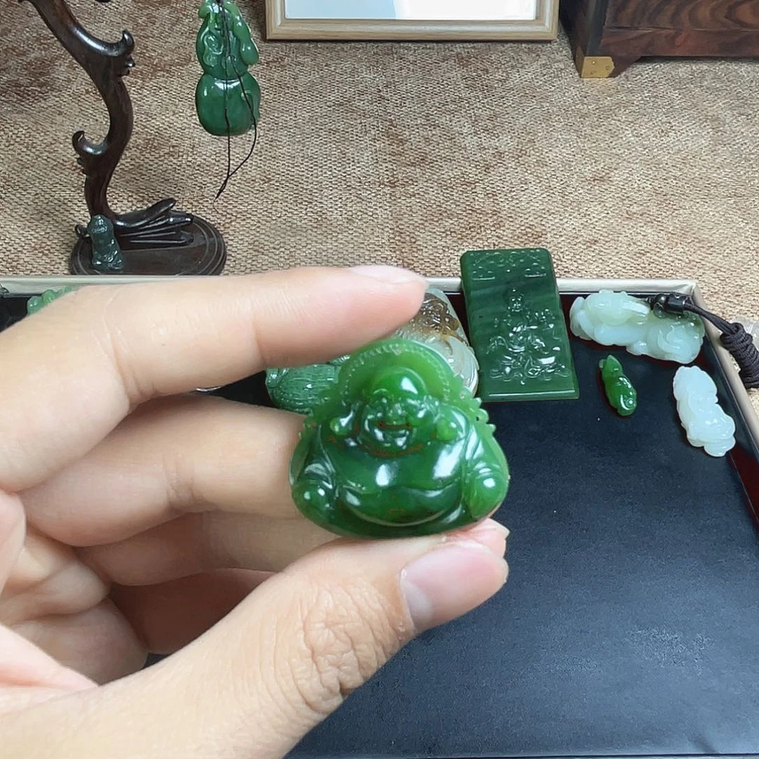 和田玉未镶嵌挂件