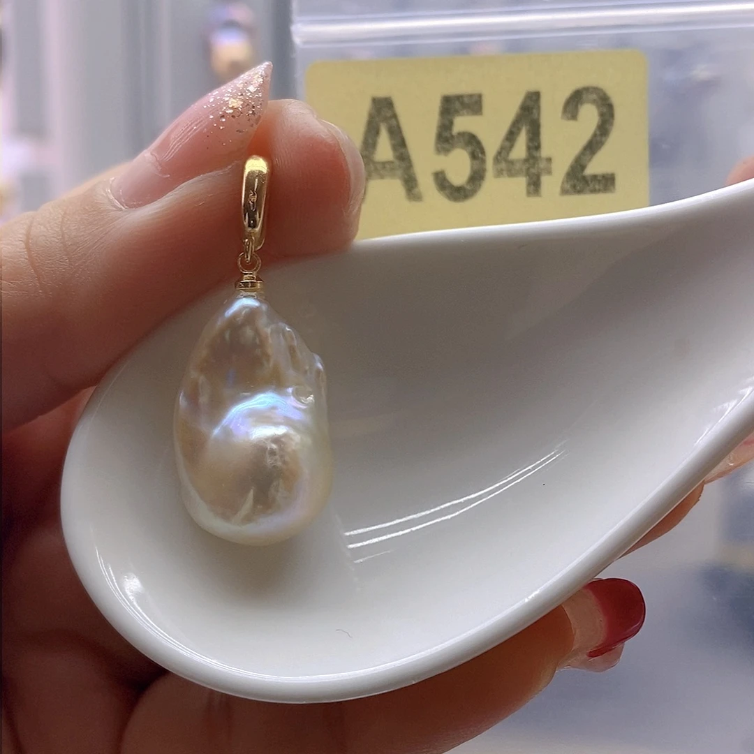 淡水珍珠颈饰未镶嵌