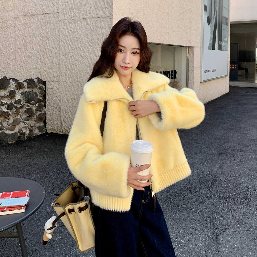 黄色气质海军领仿皮毛一体毛毛外套女秋冬季新款韩系小个子短款女